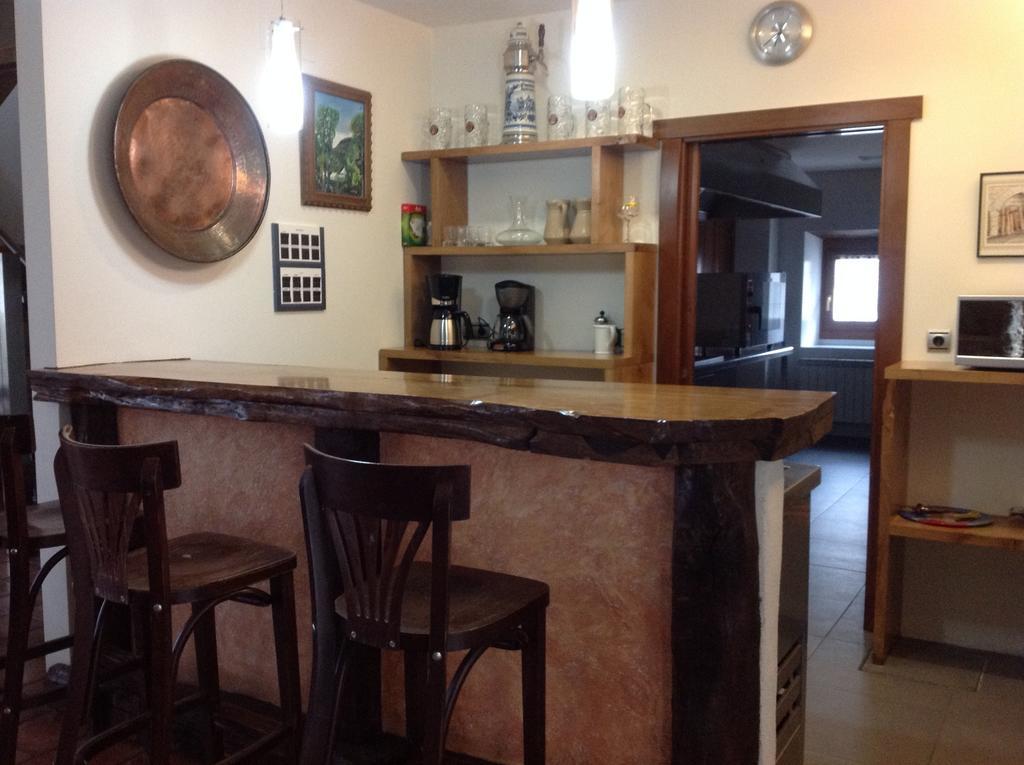 Espinal-Auzperri Casa Rural Roncesvalles מראה חיצוני תמונה