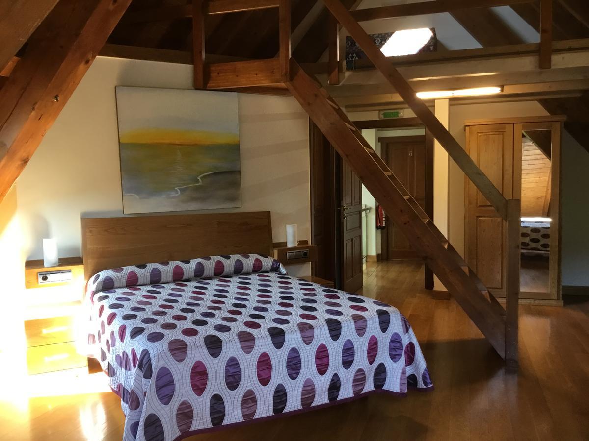 Espinal-Auzperri Casa Rural Roncesvalles מראה חיצוני תמונה