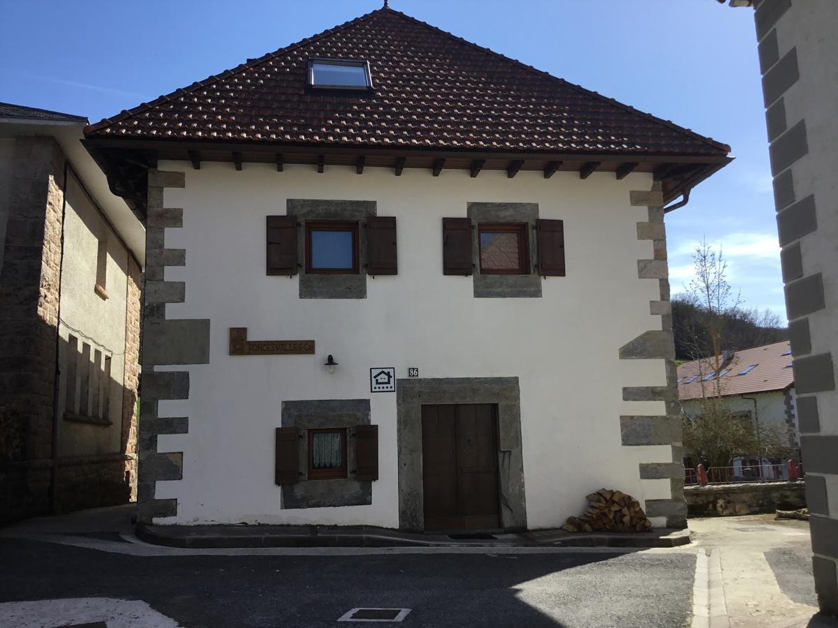 Espinal-Auzperri Casa Rural Roncesvalles מראה חיצוני תמונה